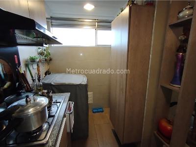 Apartamento de 3 alcobas en venta en Mallorca, Mosquera, 58 m² · foto 17 de 20