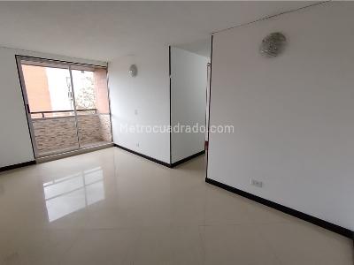 Apartamento en venta en Senderos De San Isidro, Mosquera · foto 4 de 20