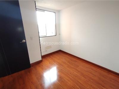 Apartamento en venta en Senderos De San Isidro, Mosquera · foto 9 de 20