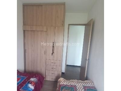 Apartamento de 2 alcobas en venta en Planadas, Mosquera, 48 m² · foto 12 de 20