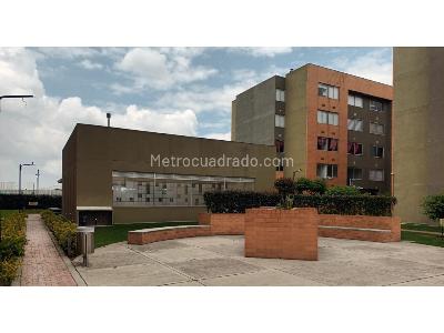 Apartamento de 2 alcobas en venta en Planadas, Mosquera, 48 m² · foto 16 de 20
