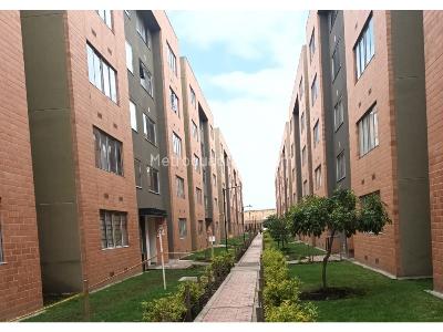 Apartamento de 2 alcobas en venta en Planadas, Mosquera, 48 m² · foto 17 de 20