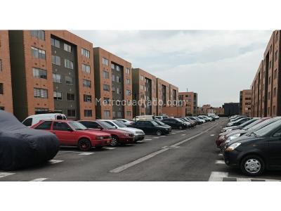 Apartamento de 2 alcobas en venta en Planadas, Mosquera, 48 m² · foto 19 de 20