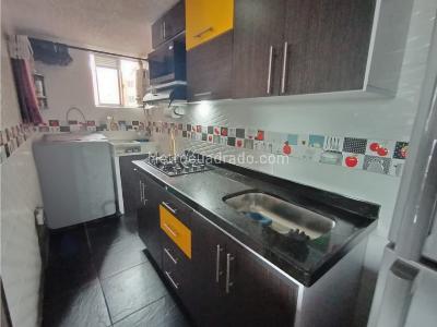 Apartamento de 3 alcobas en venta en Parque De San Isidro, Mosquera, 59 m² · foto 7 de 19
