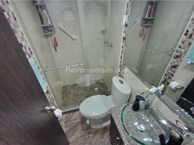 Apartamento de 3 alcobas en venta en Parque De San Isidro, Mosquera, 59 m² · foto 14 de 19