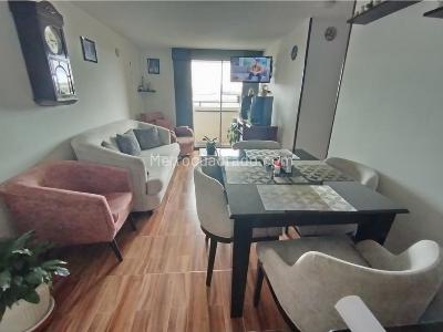 Apartamento de 3 alcobas en venta en Parque De San Isidro, Mosquera, 59 m² · foto 3 de 19