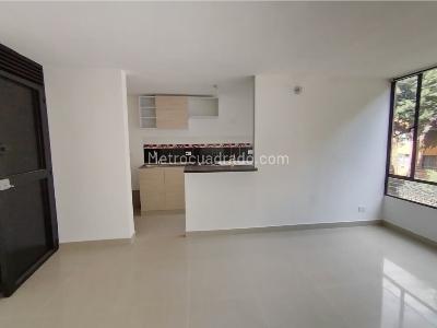 Apartamento de 3 alcobas en venta en La Estancia, Mosquera, 53 m² · foto 4 de 16