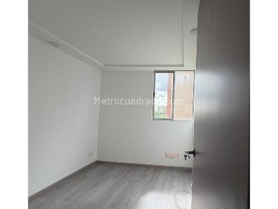 Apartamento de 3 alcobas en venta en Planadas, Mosquera, 41 m² · foto 9 de 15