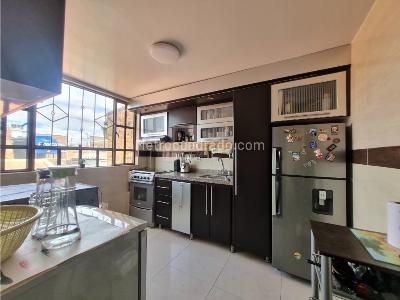 Casa en venta en Centro, Mosquera · foto 3 de 20