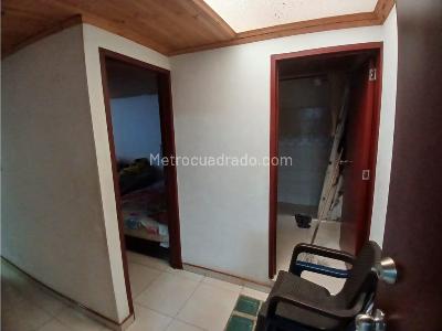 Casa de 5 alcobas en venta en Altos De Santa Ana, Mosquera, 216 m² · foto 10 de 18
