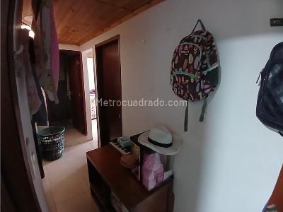Casa de 5 alcobas en venta en Altos De Santa Ana, Mosquera, 216 m² · foto 7 de 18