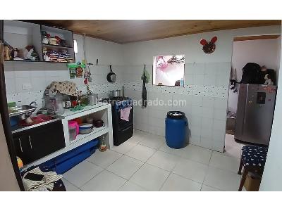 Casa de 5 alcobas en venta en Altos De Santa Ana, Mosquera, 216 m² · foto 8 de 18