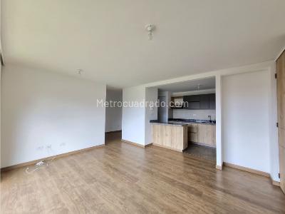 Apartamento en venta en Ciudad Del Sol, Mosquera · foto 3 de 20