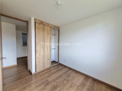 Apartamento en venta en Ciudad Del Sol, Mosquera · foto 6 de 20