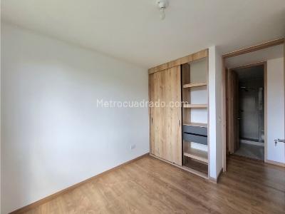 Apartamento en venta en Ciudad Del Sol, Mosquera · foto 8 de 20