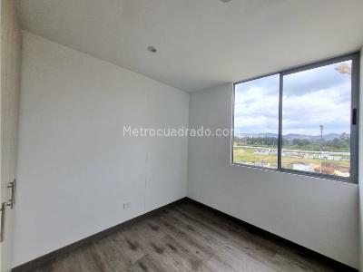 Apartamento en venta en Hacienda Alcala, Mosquera · foto 11 de 20