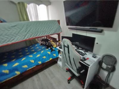 Apartamento en venta en La Cumbre, Mosquera · foto 8 de 16