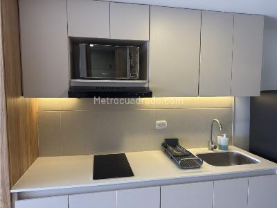 Apartaestudio en arriendo en Barrio Santa Cecilia, Bogotá, 30 m² · foto 4 de 11