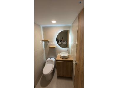 Apartaestudio en arriendo en Barrio Santa Cecilia, Bogotá, 30 m² · foto 7 de 11