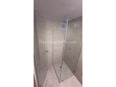 Apartaestudio en arriendo en Barrio Santa Cecilia, Bogotá, 30 m² · foto 8 de 11