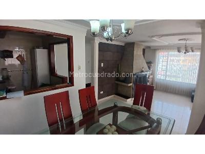 Casa de 5 alcobas en venta en El Sol, Funza, 237 m² · foto 7 de 20