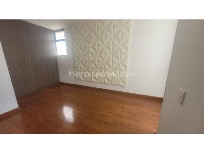 Apartamento de 3 alcobas en venta en Normandia Del Parque (2), Funza, 64 m² · foto 5 de 17