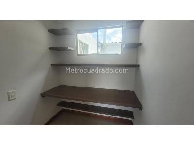 Apartamento de 3 alcobas en venta en Normandia Del Parque (2), Funza, 64 m² · foto 10 de 17