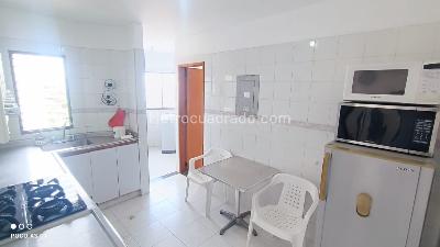 Apartamento de 4 alcobas en venta en Edificio Excalibur, Girardot, 137 m² · foto 10 de 20