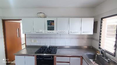 Apartamento de 4 alcobas en venta en Edificio Excalibur, Girardot, 137 m² · foto 11 de 20