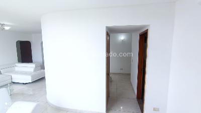 Apartamento de 4 alcobas en venta en Edificio Excalibur, Girardot, 137 m² · foto 18 de 20