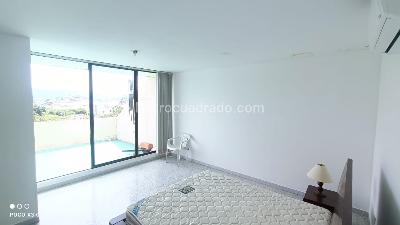 Apartamento de 4 alcobas en venta en Edificio Excalibur, Girardot, 137 m² · foto 9 de 20
