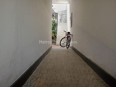 Casa de 5 alcobas en venta en Carrera 7 Barrio Santander, Girardot, 421 m² · foto 13 de 20