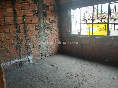 Casa de 5 alcobas en venta en Carrera 7 Barrio Santander, Girardot, 421 m² · foto 15 de 20