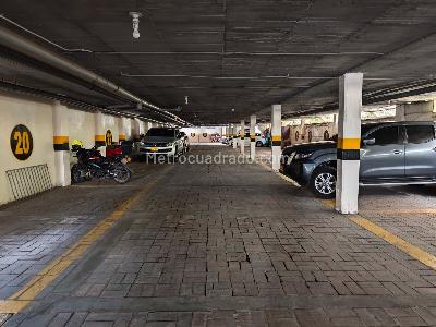 Casa de 3 alcobas en venta en Villas De Alcatraz, Girardot, 127 m² · foto 9 de 20