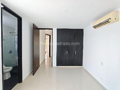 Casa de 3 alcobas en venta en Villas De Alcatraz, Girardot, 127 m² · foto 11 de 20