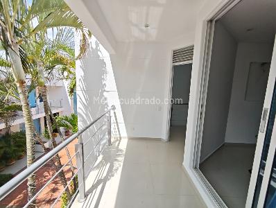 Casa de 3 alcobas en venta en Villas De Alcatraz, Girardot, 127 m² · foto 15 de 20