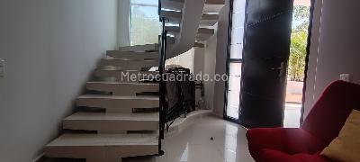 Casa de 3 alcobas en venta en Alcatraz, Girardot, 127 m² · foto 12 de 20