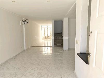 Casa de 3 alcobas en venta en Puerto Peñalisa, Girardot, 84 m² · foto 5 de 20