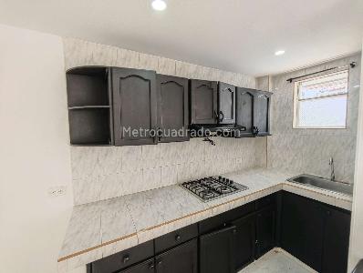 Casa de 3 alcobas en venta en Puerto Peñalisa, Girardot, 84 m² · foto 7 de 20