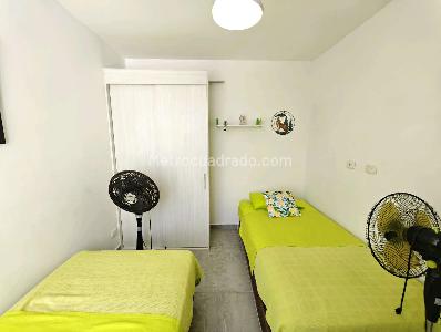 Apartamento de 2 alcobas en venta en Aqualina Green, Girardot, 50 m² · foto 10 de 18