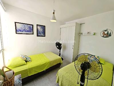 Apartamento de 2 alcobas en venta en Aqualina Green, Girardot, 50 m² · foto 12 de 18