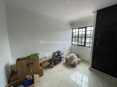 Casa de 5 alcobas en venta en Las Americas, Cali, 450 m² · foto 14 de 17