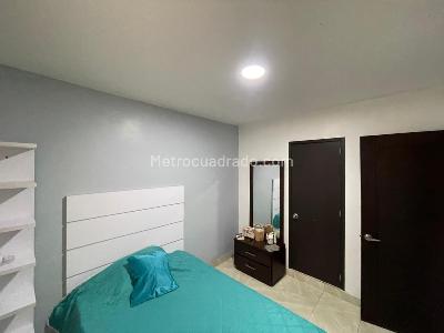 Casa de 5 alcobas en venta en Las Americas, Cali, 450 m² · foto 13 de 17