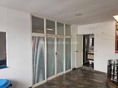 Casa de 5 alcobas en venta en Ciudadela Comfandi, Cali, 195 m² · foto 18 de 20