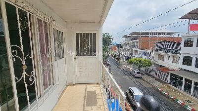 Casa de 5 alcobas en venta en Union De Vivienda Popular, Cali, 500 m² · foto 13 de 19