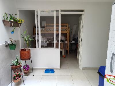 Casa de 5 alcobas en venta en Union De Vivienda Popular, Cali, 500 m² · foto 11 de 19
