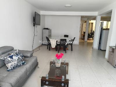 Casa de 5 alcobas en venta en Union De Vivienda Popular, Cali, 500 m² · foto 2 de 19