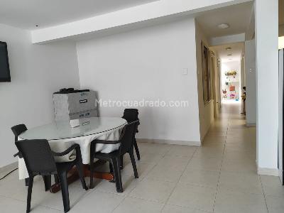 Casa de 5 alcobas en venta en Union De Vivienda Popular, Cali, 500 m² · foto 4 de 19