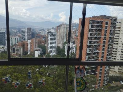 Apartamento de 3 alcobas en venta en Los Balsos, Medellín, 123 m² · foto 5 de 20