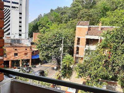 Apartamento de 3 alcobas en venta en El Poblado Loma Del Indio, Medellín, 136 m² · foto 5 de 20